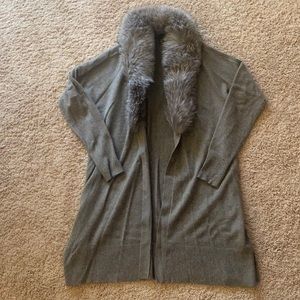 Cashmere cardigan with fur trim